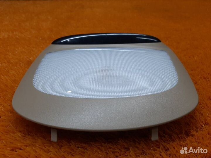 Плафон освещения задний Mercedes-Benz M-Class W164