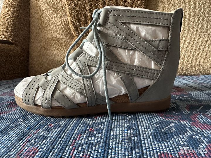 Женские Босоножки Earth Shoes