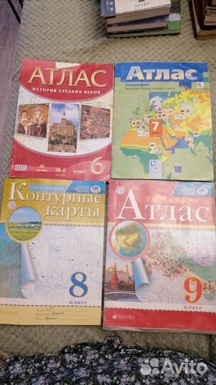 Учебники, раб.тетради,атласы, и тд