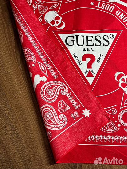 Бандана Guess, оригинал