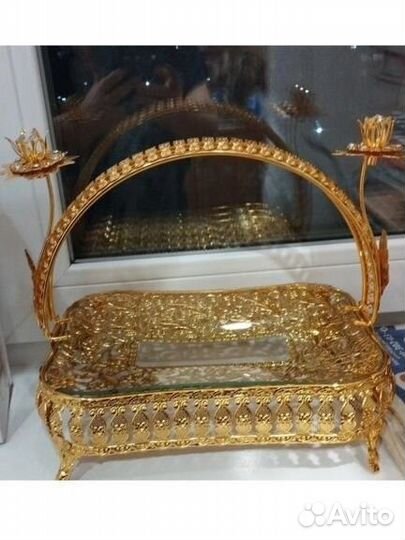 Этажерка и ваза для фруктов в стиле ампир