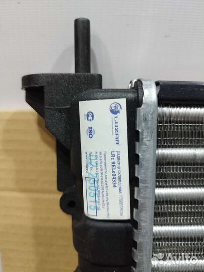 Радиатор охлаждения Renault Logan 1 2004-2009