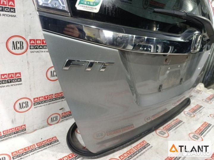 Дверь 5-я honda FIT