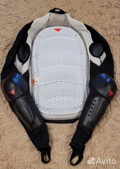 Защита dainese active protection