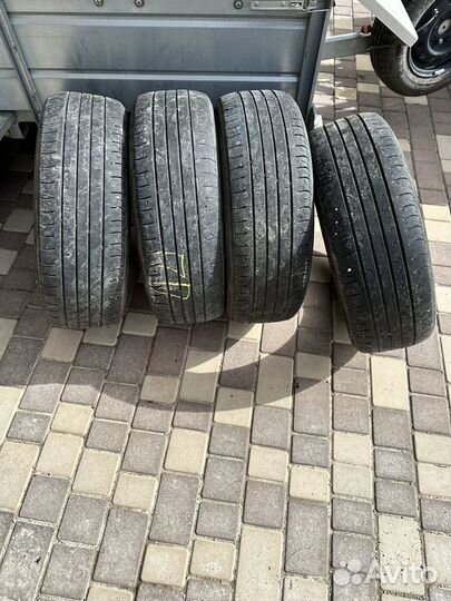 Kumho Solus SA01 KH32 215/60 R17