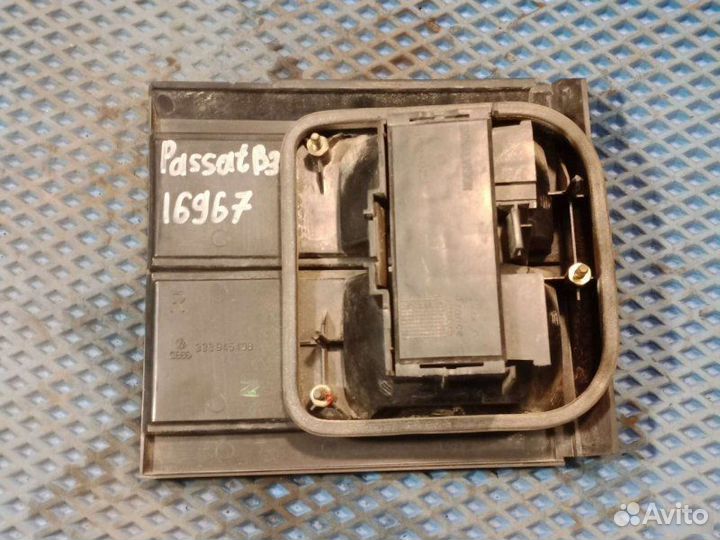 Фонарь правый Volkswagen Passat B3