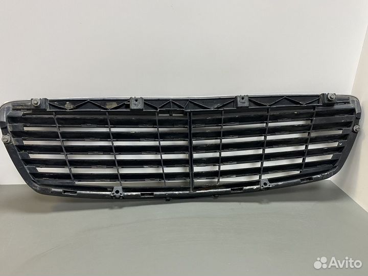 Решетка радиатора Mercedes w211
