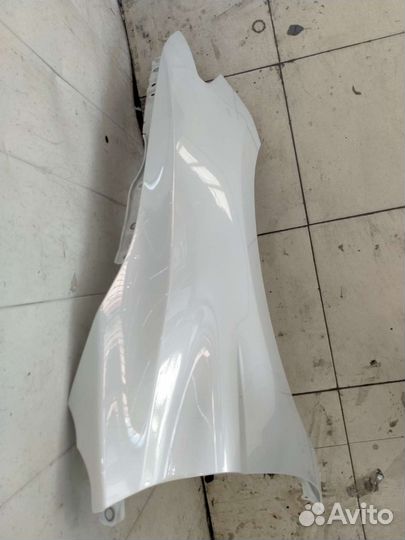 Правое крыло на Toyota Camry 70