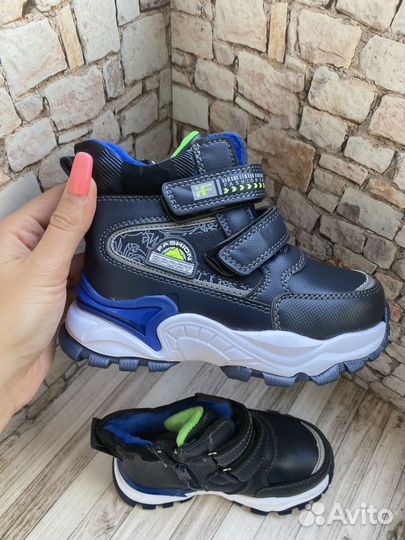 Новые ботинки для мальчика на флисе 27-32