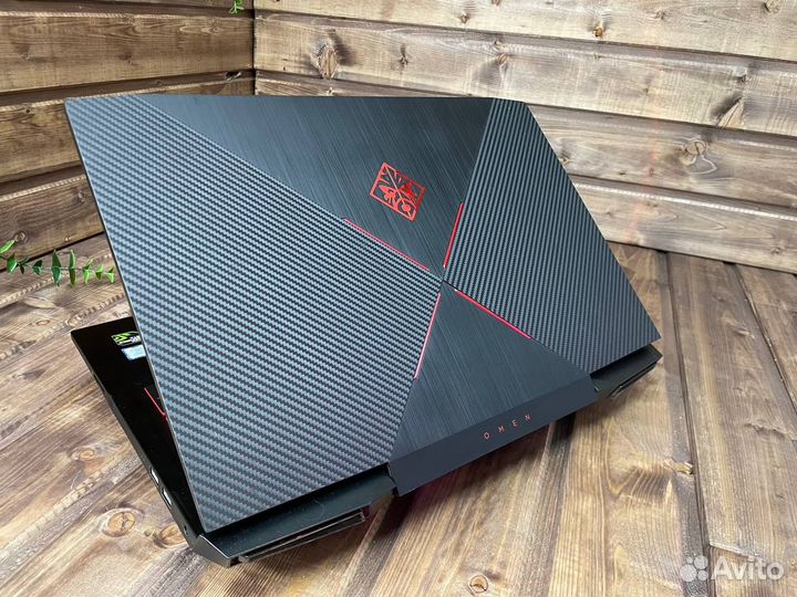 Игровой ноутбук HP Omen i7 GTX1050ti