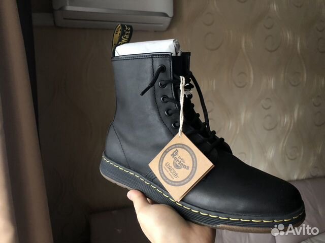 dr martens newton 42