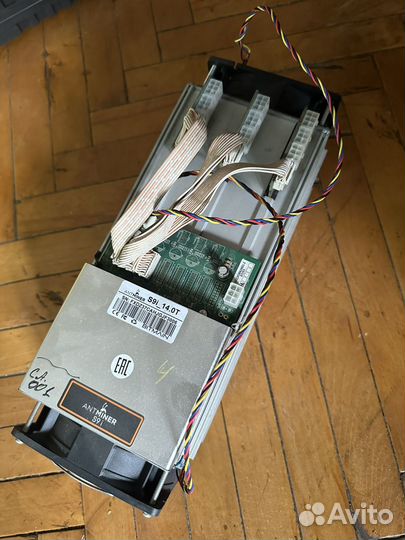 Asic Antminer s9