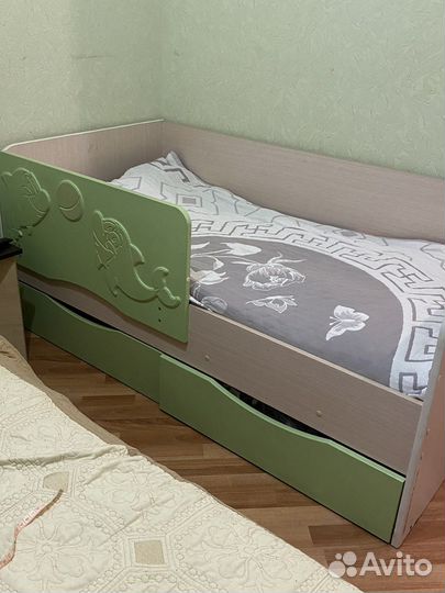 Детская кровать дельфин с матрасом