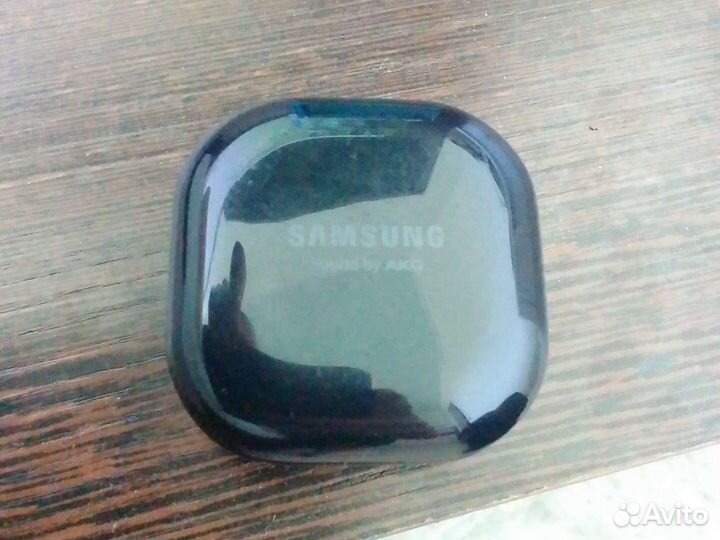 Samsung galaxy buds live