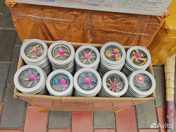 Метал спинер