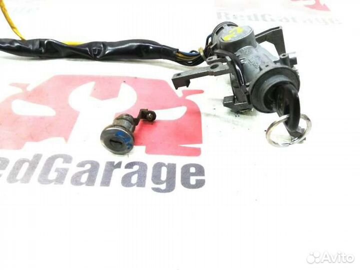 Замок зажигания с комплектом личинок Chevrolet