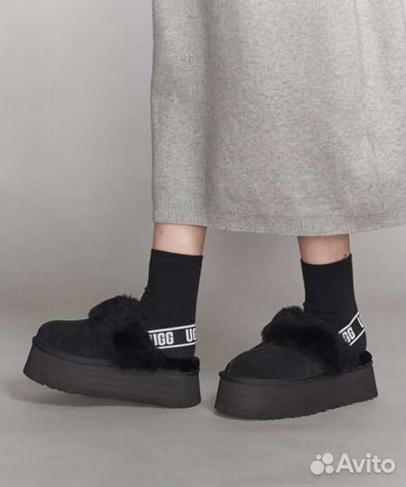 Ugg Funkette Suede Platform Black