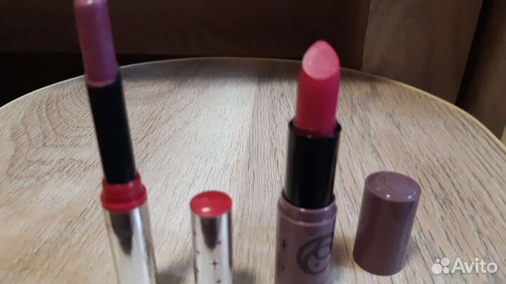 Набор косметики пакетом