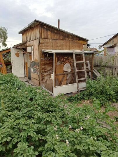 Дом 20 м² на участке 6 сот.