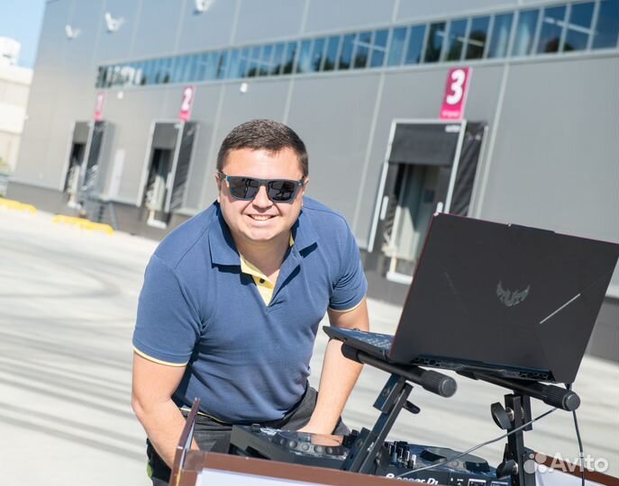 Диджей с оборудованием на Ваш праздник