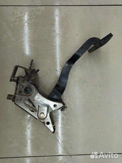 Педаль тормоза Kia Rio седан A5D бензин 1493см