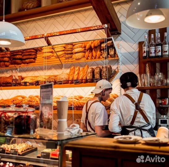 Бариста-кассир в кафе (Тургенева, 138/3