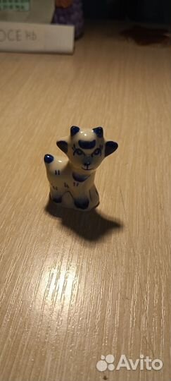 Фигурка козлёнок гжель