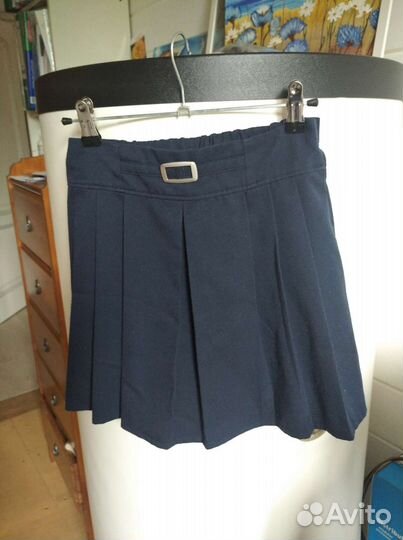 Школьная юбка, кардиган и сарафан Marks&Spencer