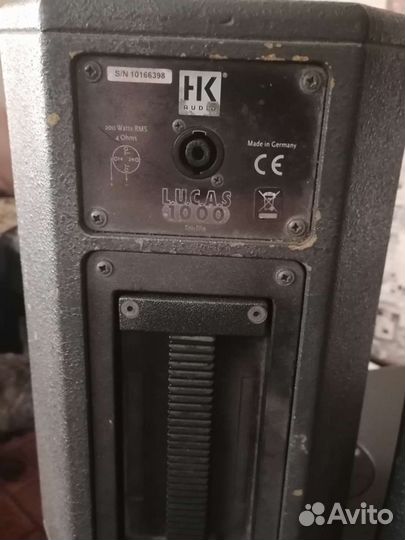 Акустические колонки с сабуфером