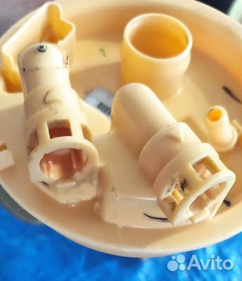 Насос топливный Volvo (31261051) (2007—2013)