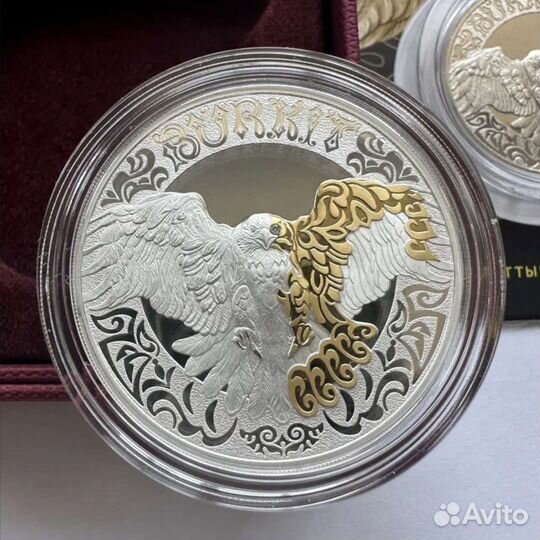 100 тенге беркут казахстан