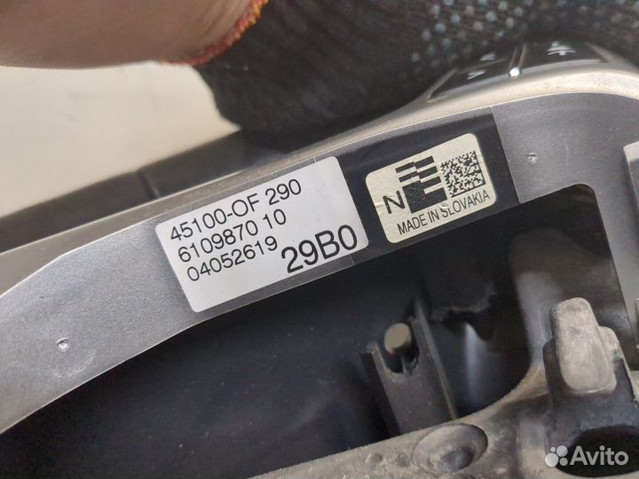 Руль Toyota Verso, 2011