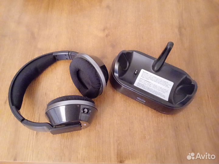 Беспроводные наушники philips SHC 8585