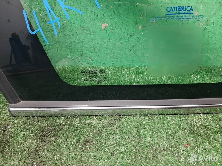 Стекло багажника левое Chevrolet Captiva 2008