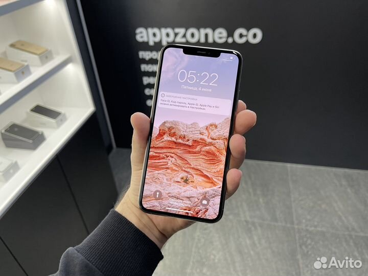 iPhone 11 Pro Max, 64 ГБ