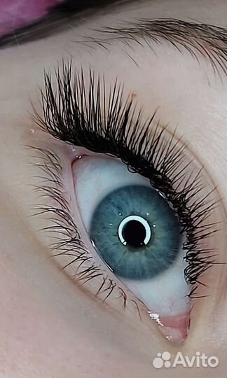 Наращивание ресниц