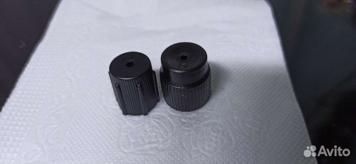 Колпачек заправочного штуцера кондиционера