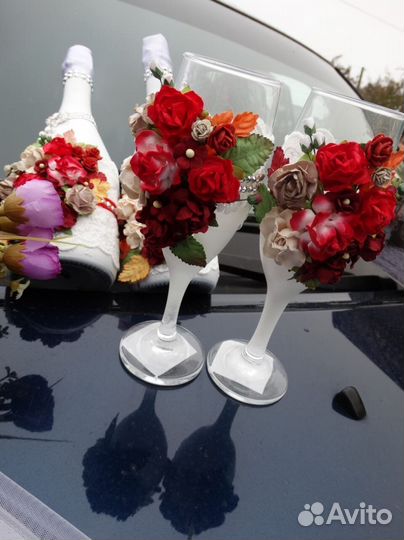 Свадебные аксессуары (шампанское, фужеры, очаг)