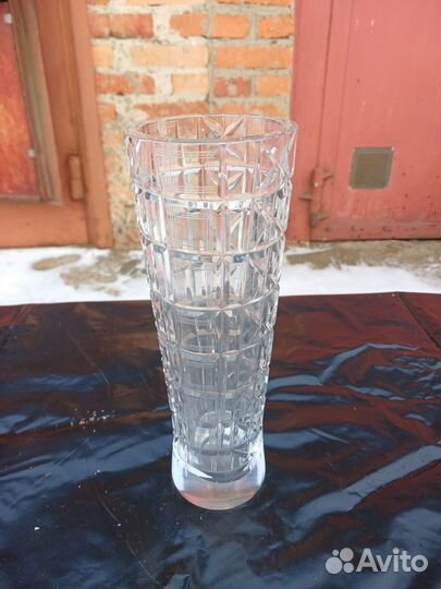 Хрустальная ваза