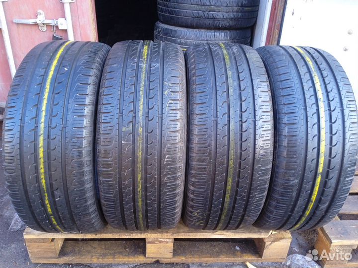 Goodyear EfficientGrip SUV 265/50 R20
