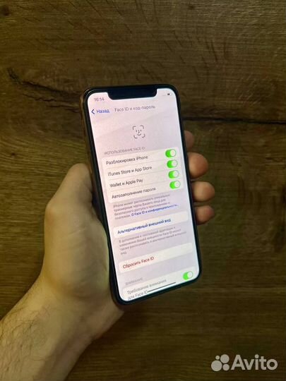 iPhone Xs, 64 ГБ