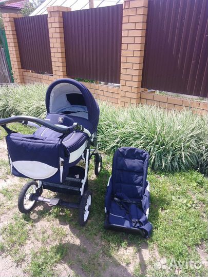 Коляска 3 в 1