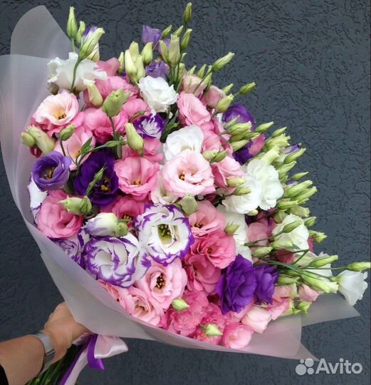 Букет из лизиантусов (эустомы)