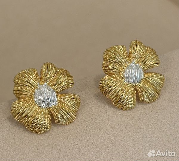 Серьги цветы swarovski цвет золото