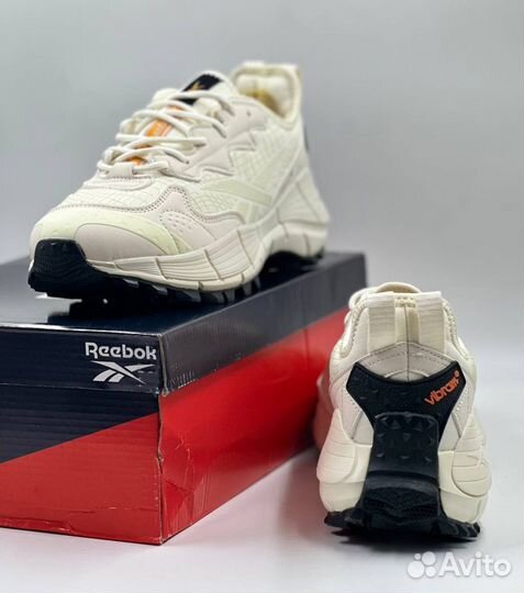 Кроссовки бежевые Reebok Zig Kinetica 2 Edge