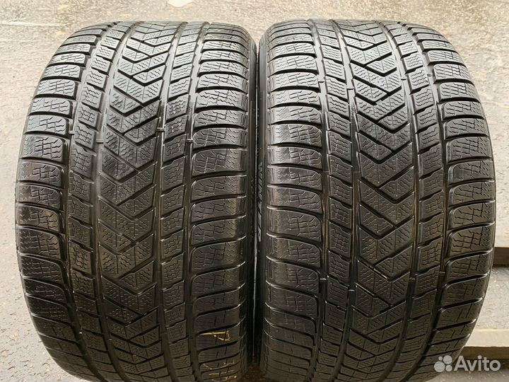 Pirelli Winter Sottozero 3 315/30 R21 105V