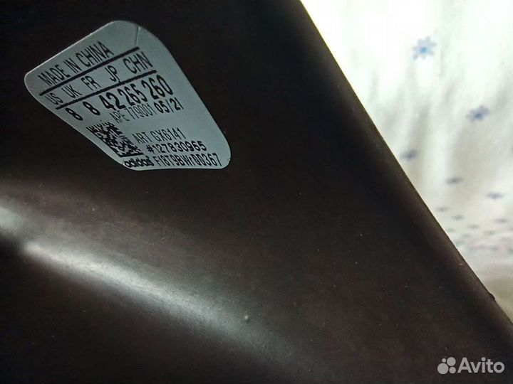 Yeezy slide soot 8us