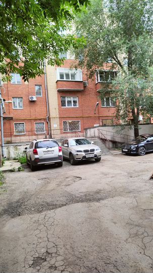4-к. квартира, 121,7 м², 1/5 эт.