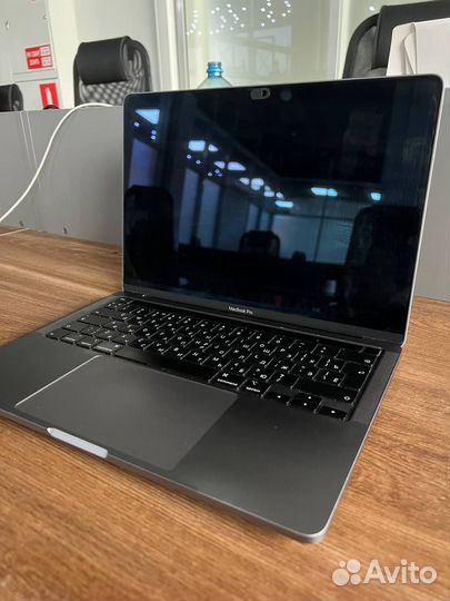 Macbook pro 13 2020 touch bar