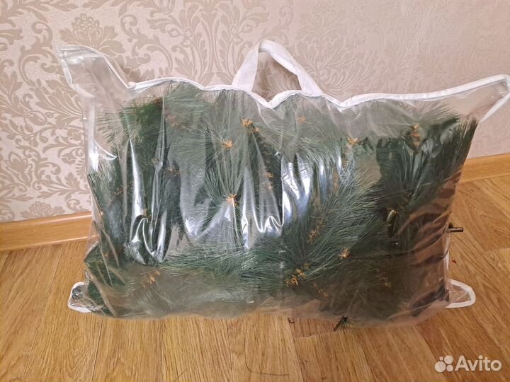 Елка искусственная